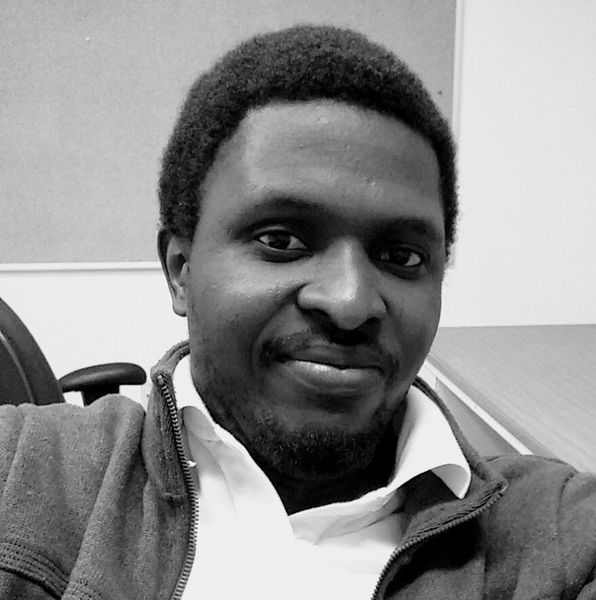 James Yékú