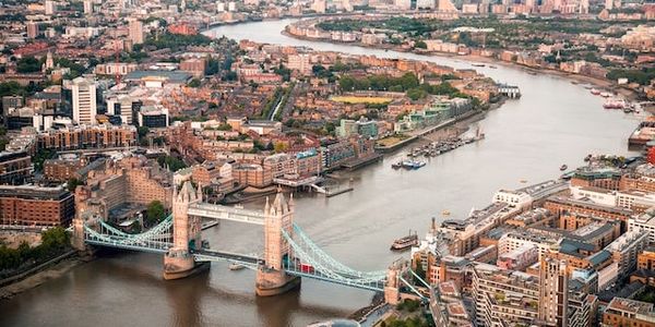 Photo of the Thames river winding through central London